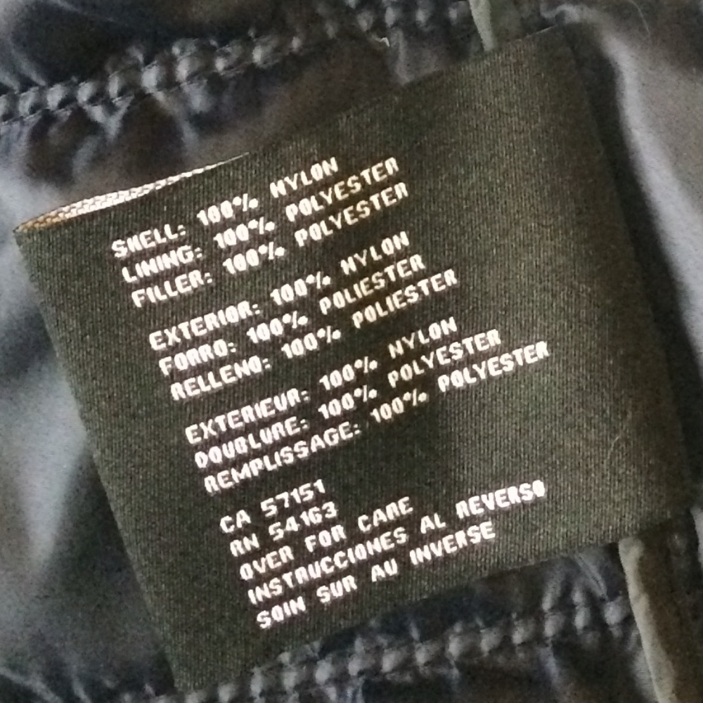 LIKE NEW!! GUESS Lightweight Puffer Navy (XS/TP) - Picture 8 of 8